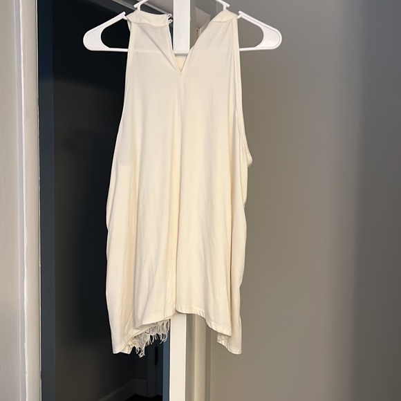 High neck tank top size XL - Picture 4 of 4